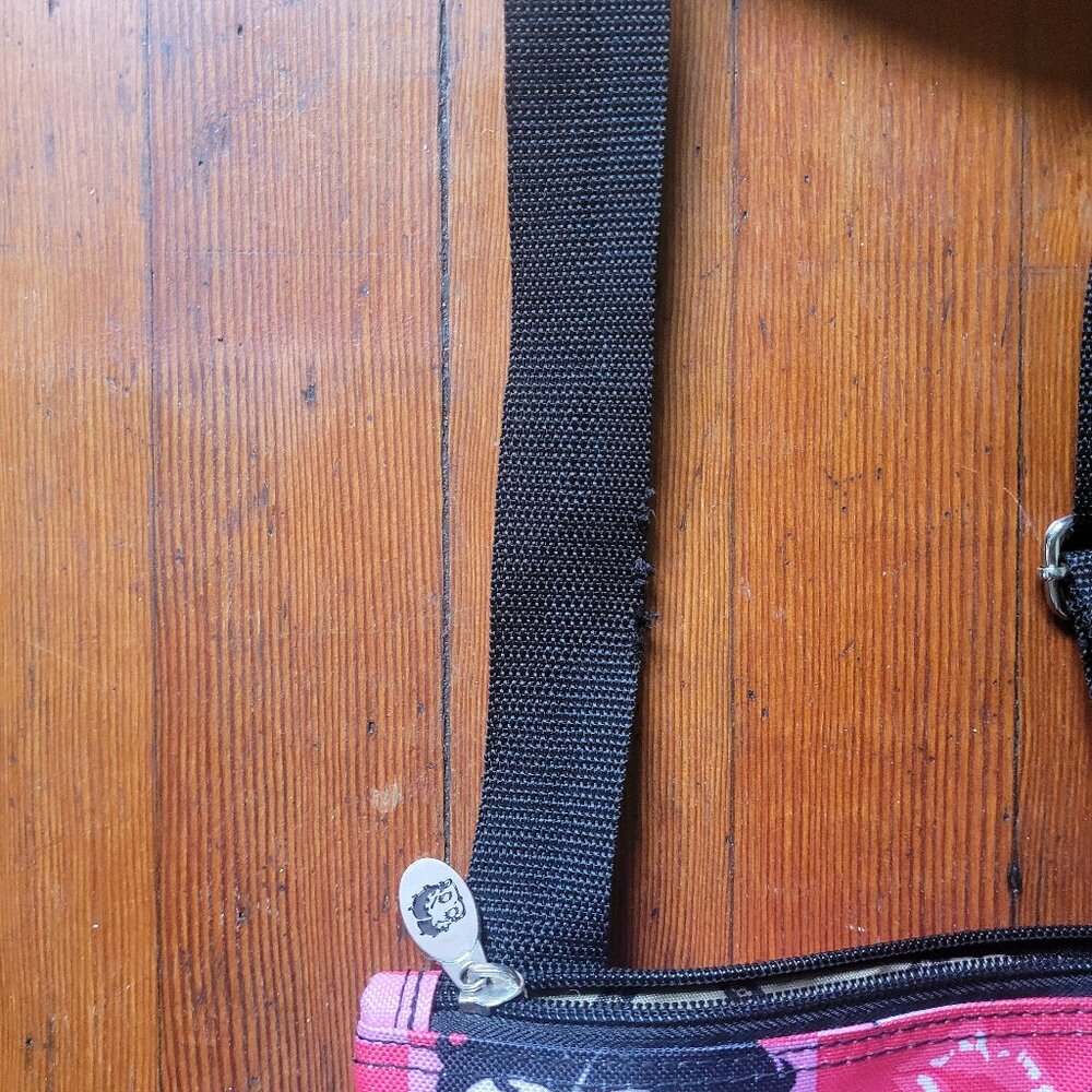 Betty Boop Crossbody Bag - Picture 7 of 9